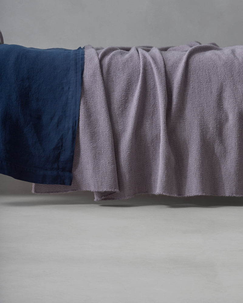 Linea Blanket