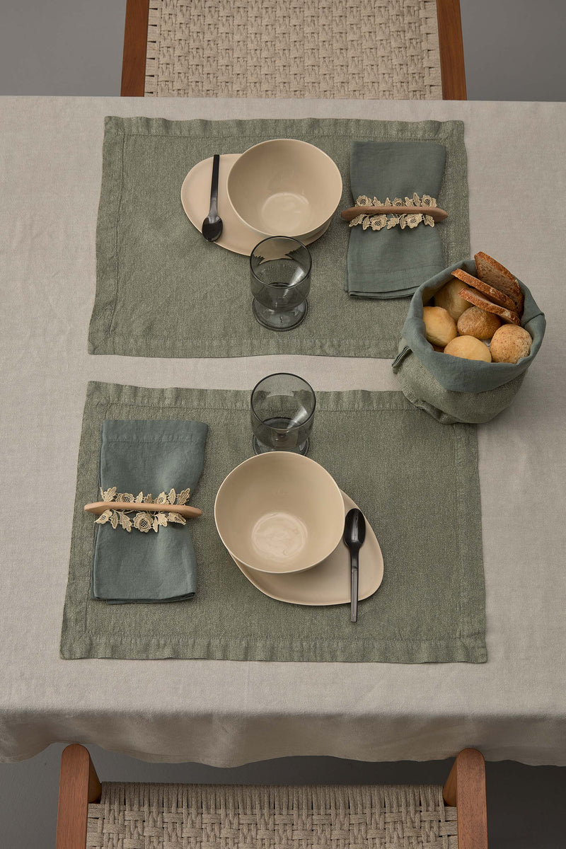 Lurix Placemat Set